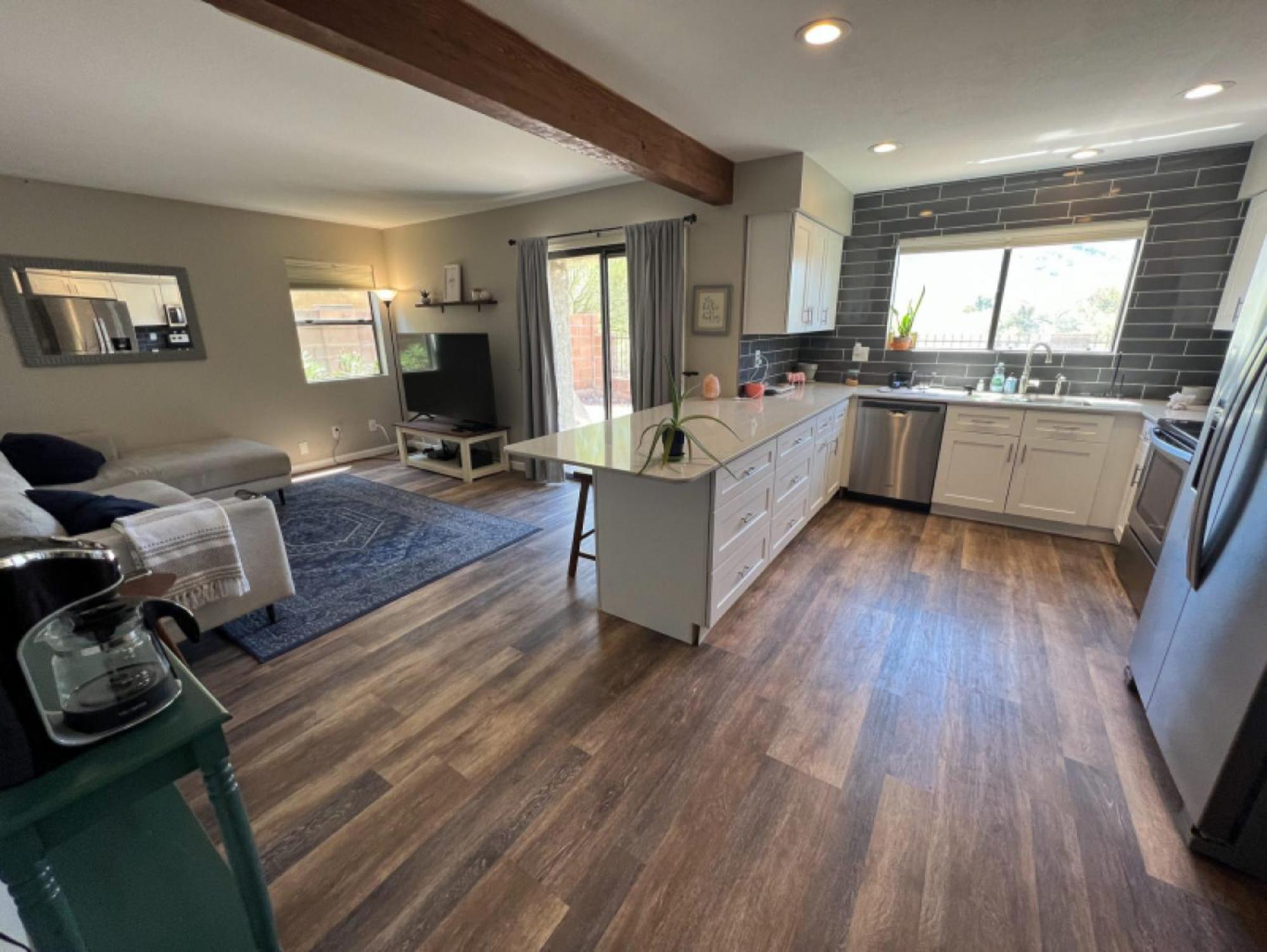 Private Home - Billiards, Mountain Views, Private Desert Access, Hoa Pool & Spa, Bbq, At Lambert Park - Bourbondale 土桑 外观 照片
